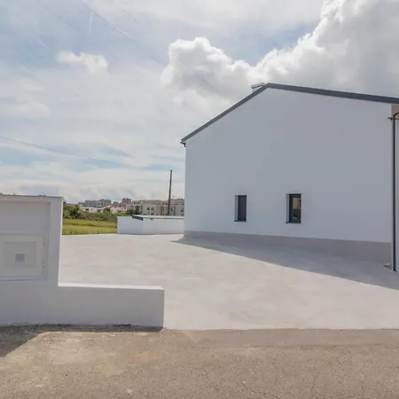 Holidea Mar Salada Cruz De Flores Santander